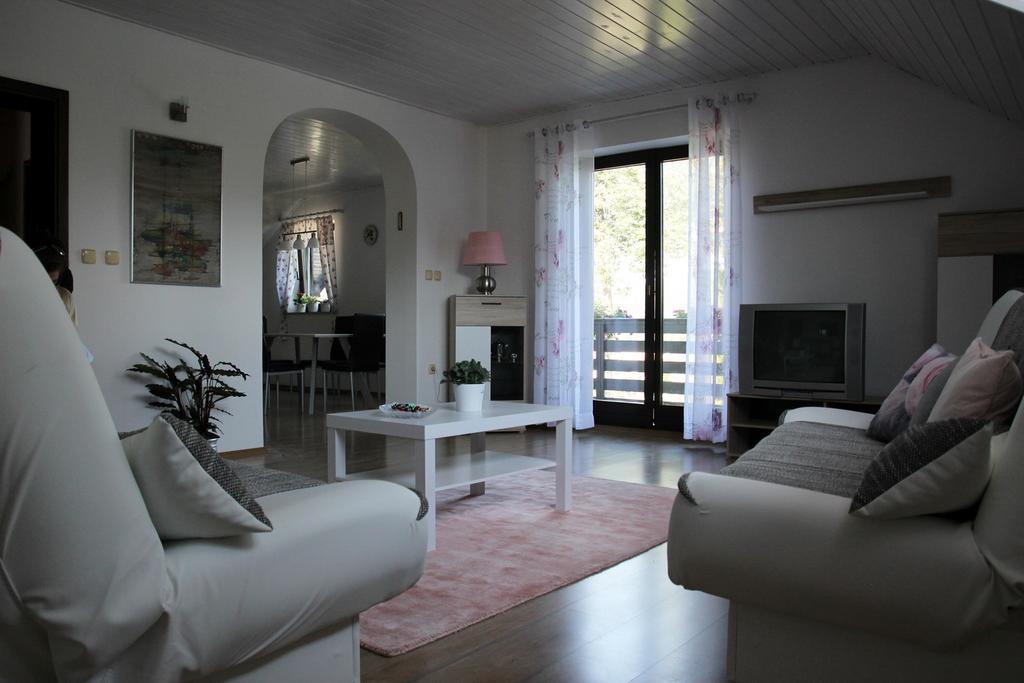 Lake House Apartment 메드보데 외부 사진